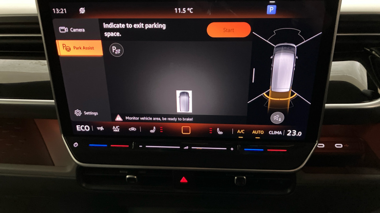 Volkswagen ID. Buzz 210kW Life Pro 86kWh 5dr LWB Auto [7 Seat] Electric Estate